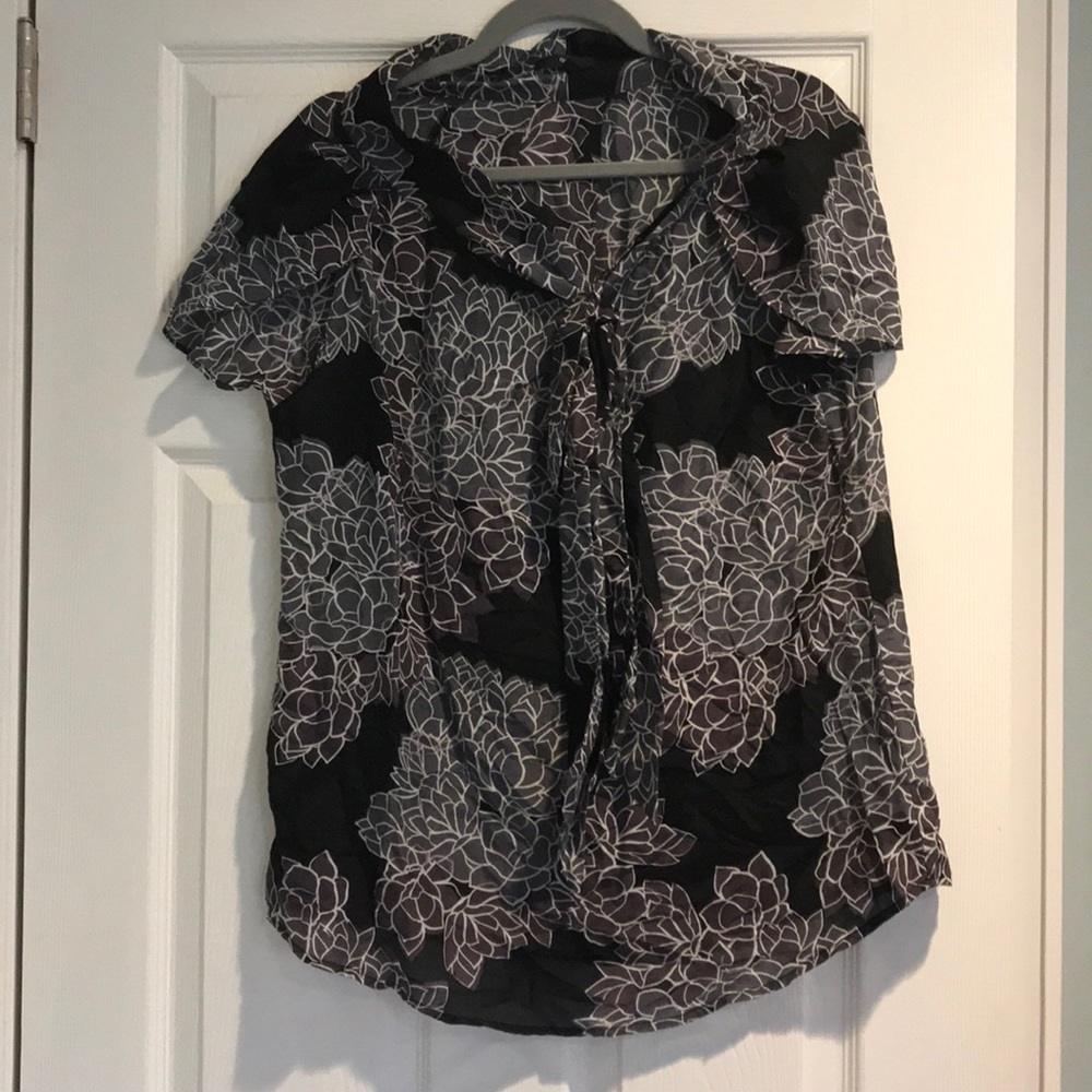 GAP flutter sleeve top